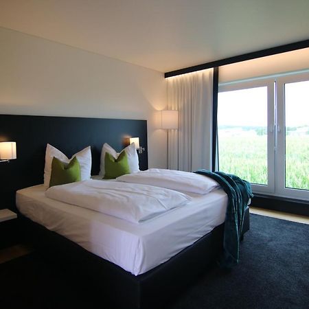 Me Hotel By Wmm Hotels Meitingen Exterior photo