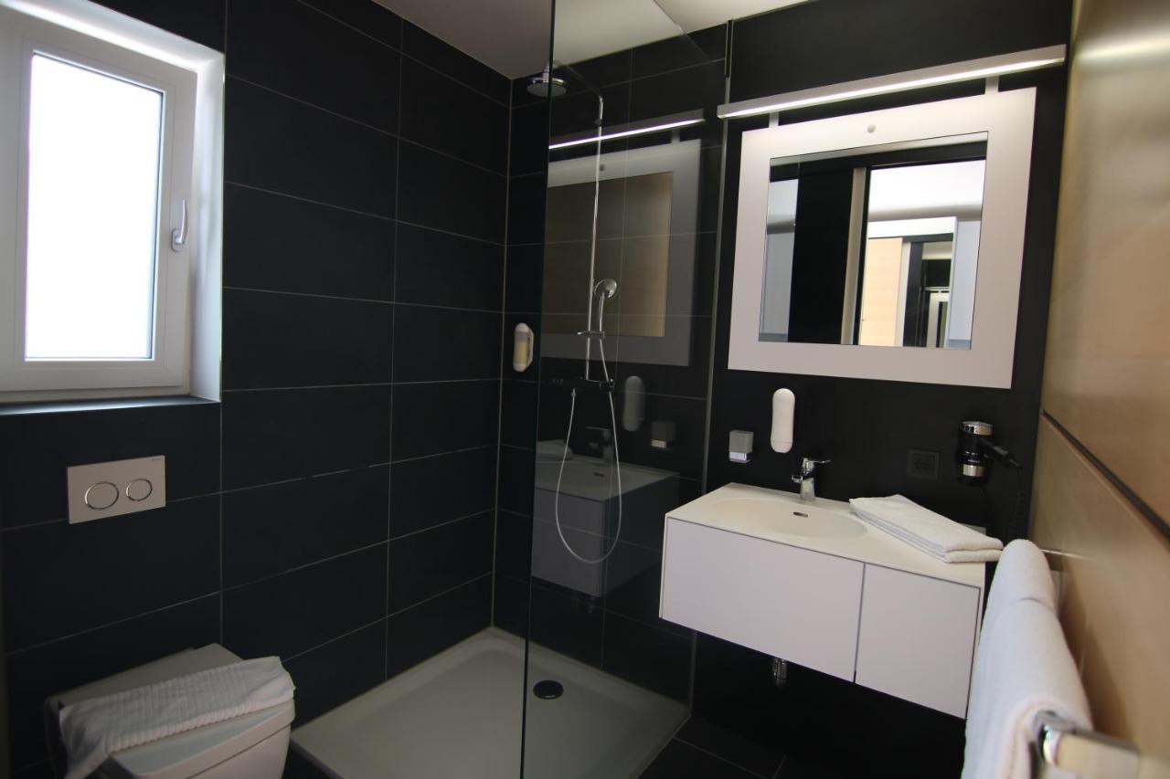Me Hotel By Wmm Hotels Meitingen Exterior photo